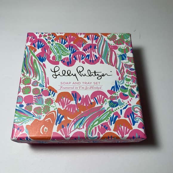 Lilly Pulitzer Soap and Tray Set Brand New in Box - Picture 2 of 3